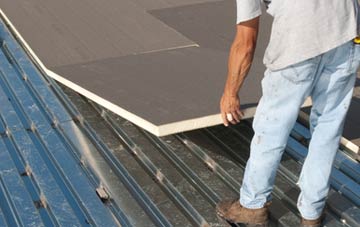 benefits of insulating Rhosddu flat roofing